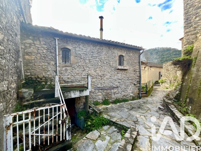 Maison de village - 97 m² - 4 pièces