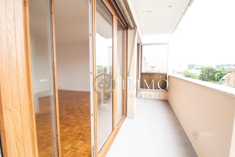 Appartement - 83 m² - 4 pièces