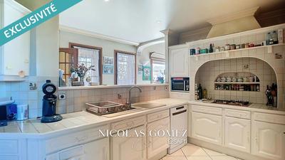 Maison - 178 m² - 7 pièces