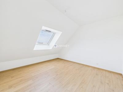 Maison - 111 m² - 5 pièces