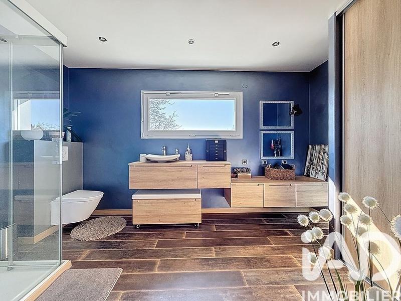 Maison - 153 m² - 5 pièces