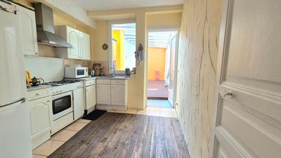 Maison de village - 99 m² - 6 pièces