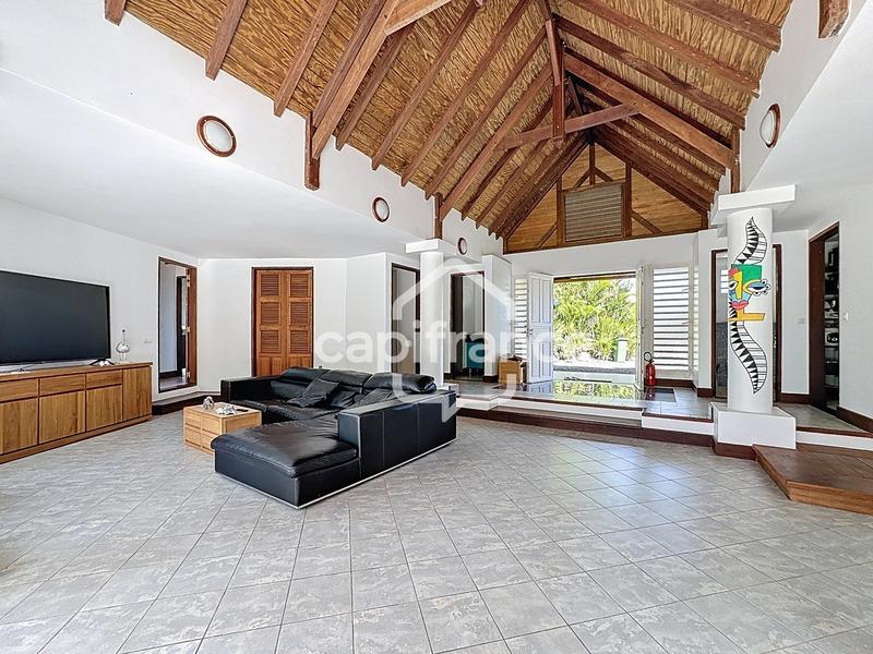 Villa - 280 m² - 8 pièces