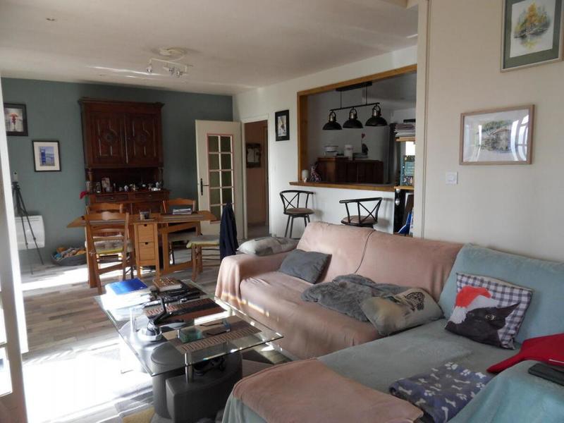 Maison - 94 m² - 4 pièces