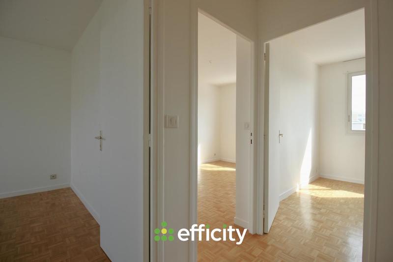 Appartement - 102 m² - 4 pièces