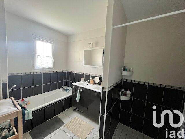 Maison - 92 m² - 4 pièces