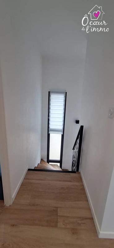 Maison - 142 m² - 8 pièces