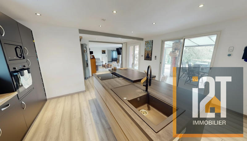 Villa - 170 m² - 7 pièces