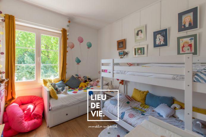 Maison ancienne - 203 m² - 7 pièces