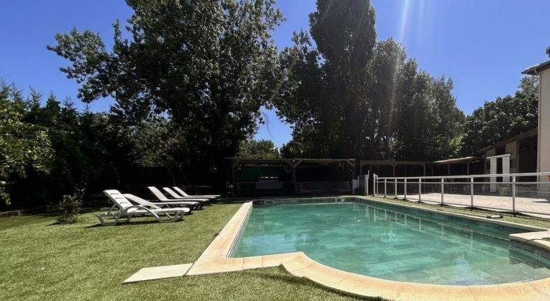 Maison - 254 m² - 7 pièces