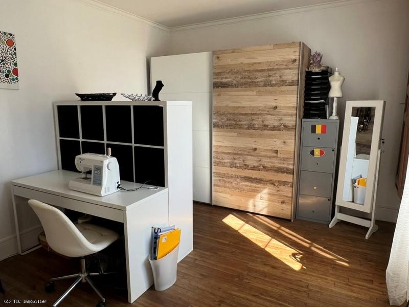 Maison - 218 m² - 7 pièces