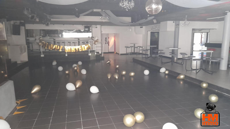 Fonds de commerce - 624 m²