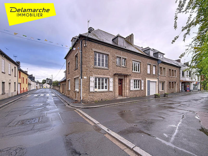 Maison - 201 m² - 9 pièces