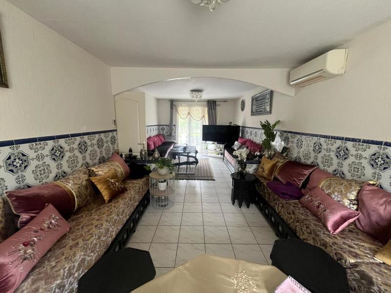 Maison - 108 m² - 4 pièces