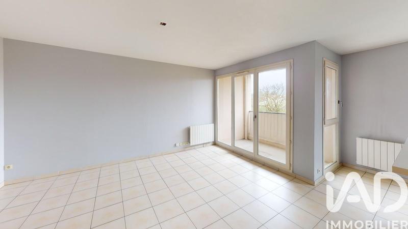 Appartement - 80 m² - 4 pièces