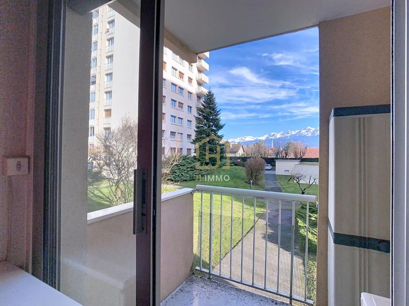 Appartement - 98 m² - 5 pièces