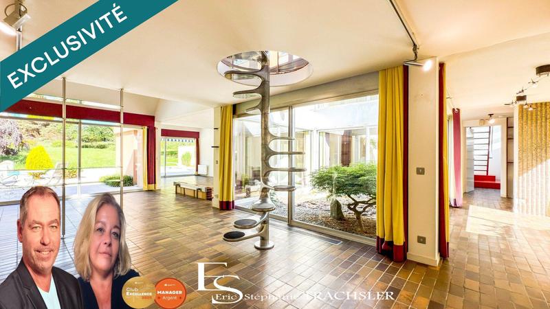 Maison - 304 m² - 12 pièces