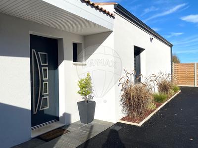 Maison - 130 m² - 4 pièces