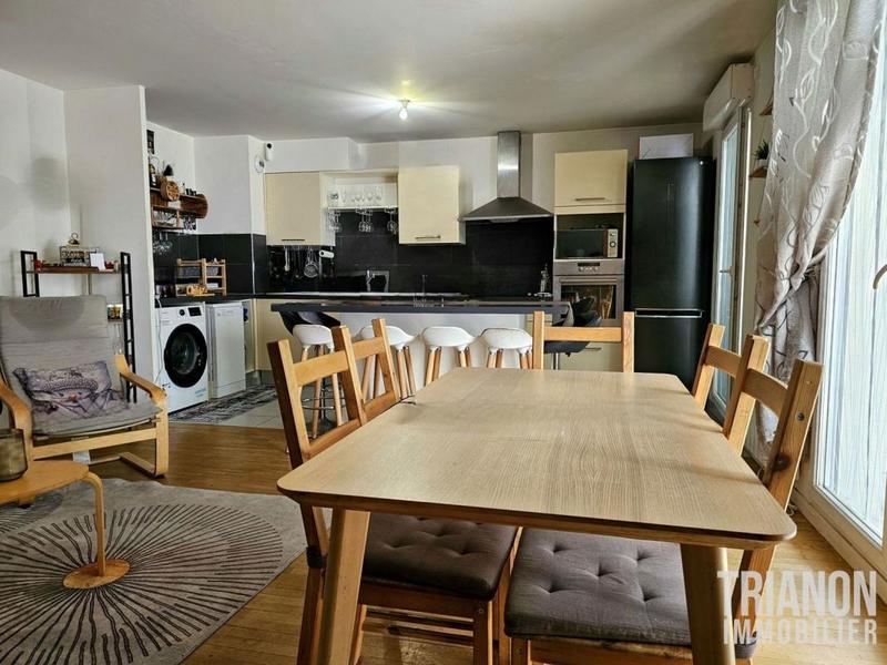 Appartement - 72 m² - 3 pièces