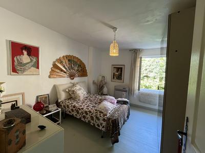 Maison traditionnelle - 95 m² - 4 pièces