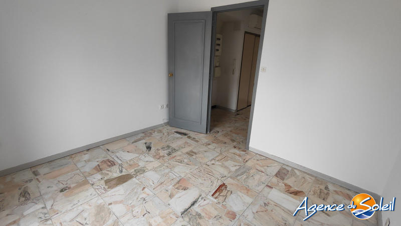 Appartement - 90 m² - 3 pièces