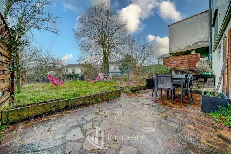 Maison - 80 m² - 5 pièces