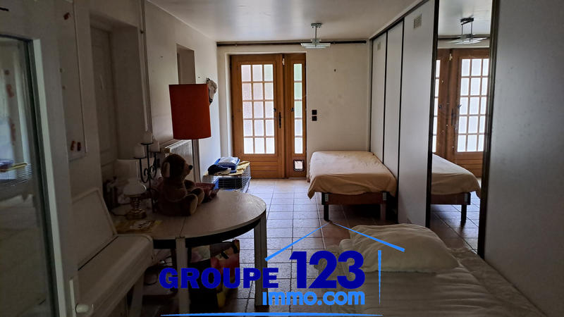 Maison - 521 m² - 18 pièces