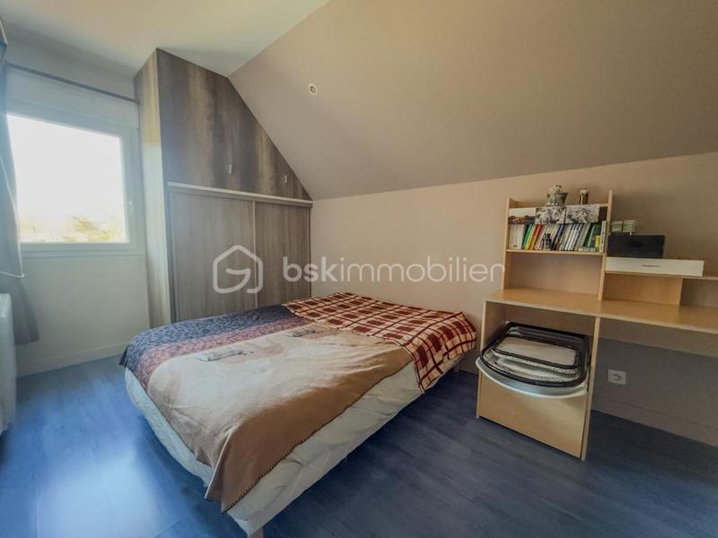 Maison - 96 m² - 4 pièces