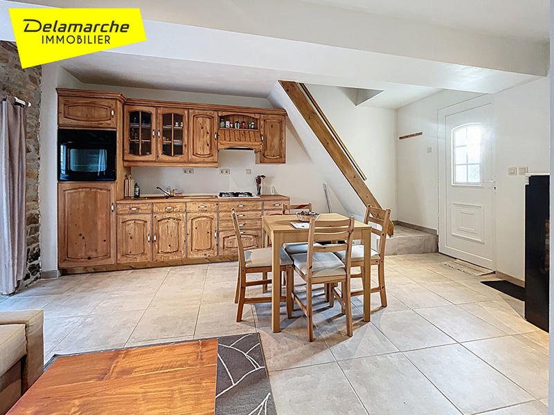 Maison - 163 m² - 9 pièces