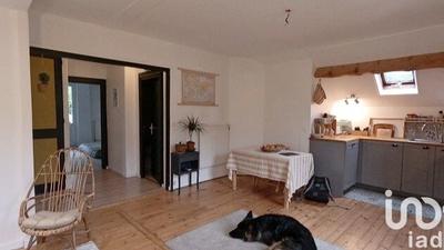 Appartement - 80 m² - 5 pièces