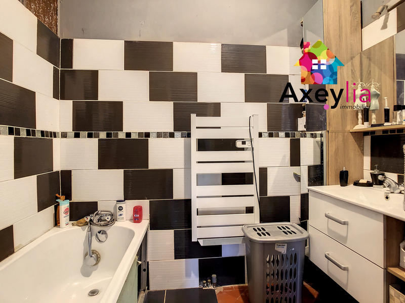 Maison - 130 m² - 7 pièces