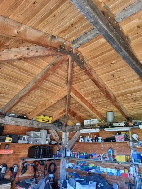 Maison de bois - 180 m² - 5 pièces