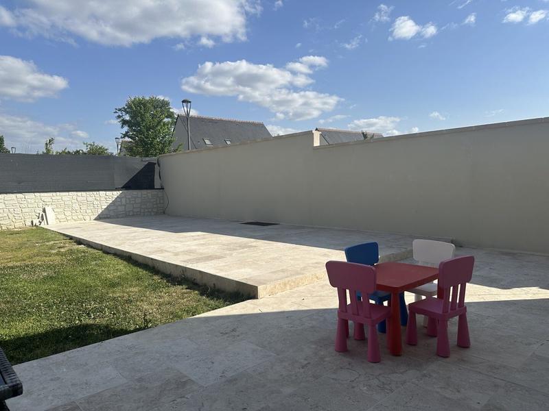 Maison - 248 m² - 7 pièces