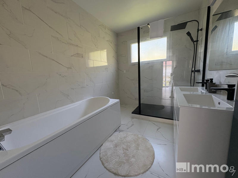 Maison contemporaine - 117 m² - 5 pièces