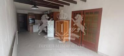 Maison - 236 m² - 7 pièces