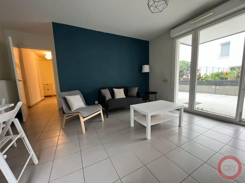 Appartement - 60 m² - 3 pièces