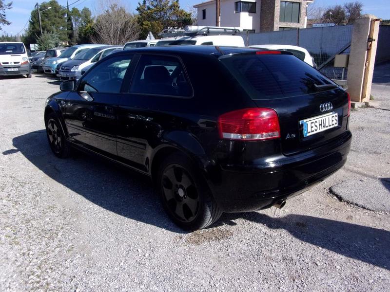 Audi A3 1,6 Ambiente Boite Auto