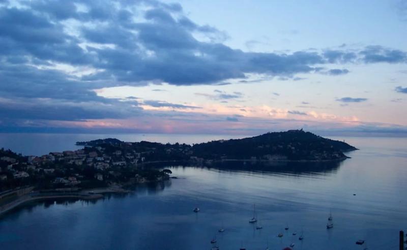 Villa - 600 m² - 12 pièces