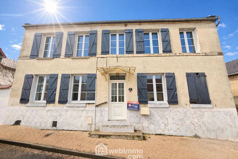 Maison - 145 m² - 6 pièces