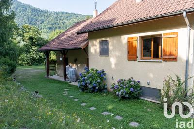 Maison - 176 m² - 7 pièces