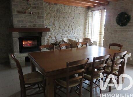 Maison - 465 m² - 17 pièces