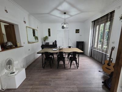 Maison - 133 m² - 6 pièces