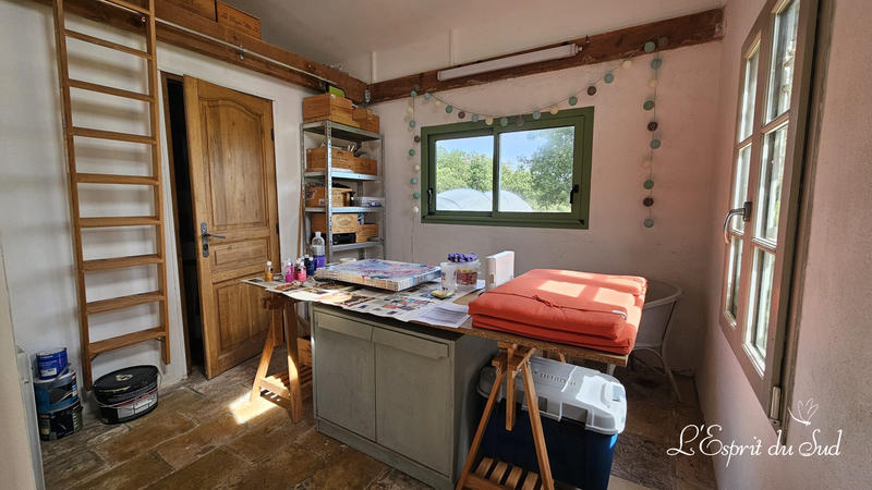 Maison - 298 m² - 10 pièces