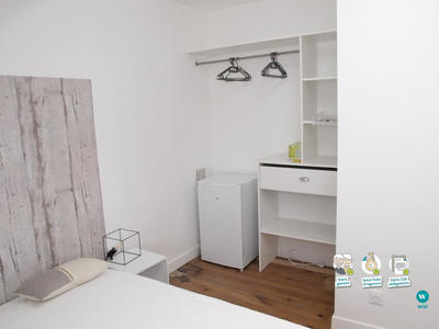 Maison - 12 m² - 6 pièces