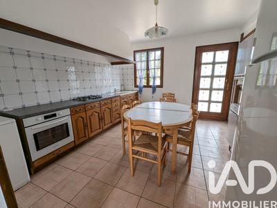 Maison - 115 m² - 4 pièces