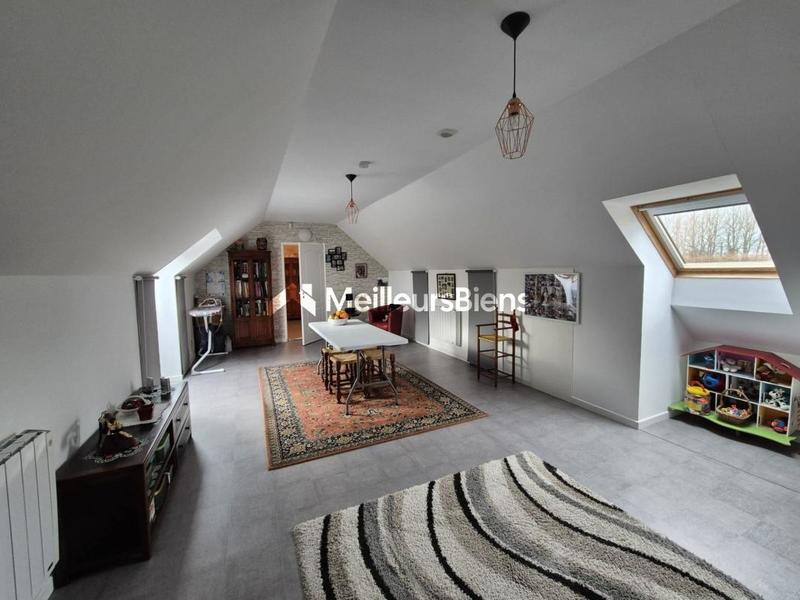 Maison - 138 m² - 5 pièces