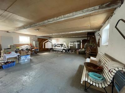 Maison - 158 m² - 5 pièces