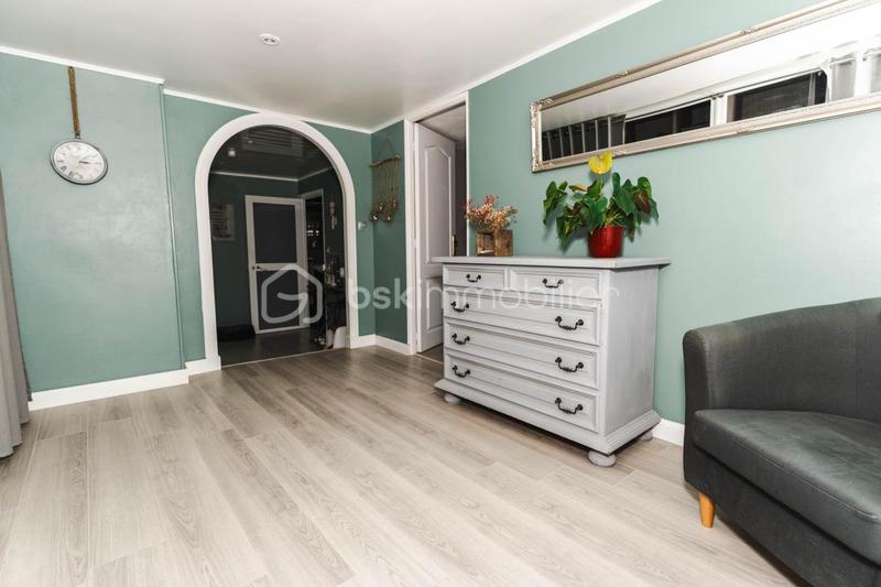 Maison - 155 m² - 6 pièces