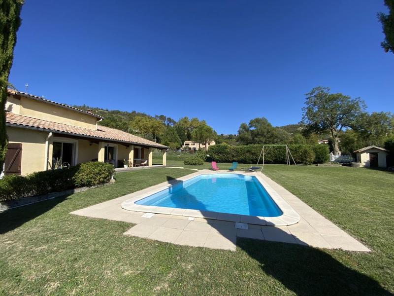 Maison - 146 m² - 6 pièces