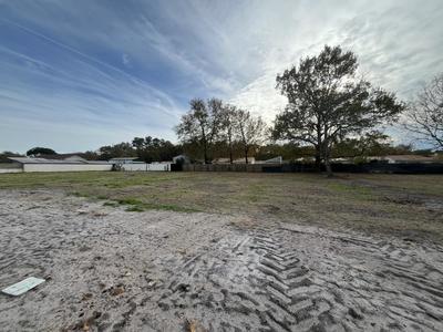 Terrain constructible - 800 m²